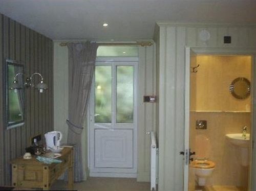 Gazelle Hotel メナイ・ブリッジ エクステリア 写真